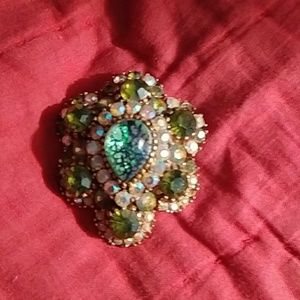 Brooch